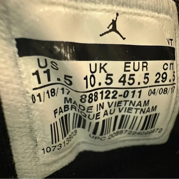 nike jordan trainer essentials black with silver logo and metallic fleck - Picture 8 of 8